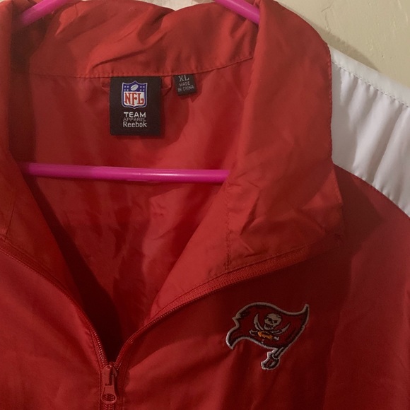 Men’s NFL JACKET JUST LIKE NEW XL VERY NICE - Picture 5 of 6